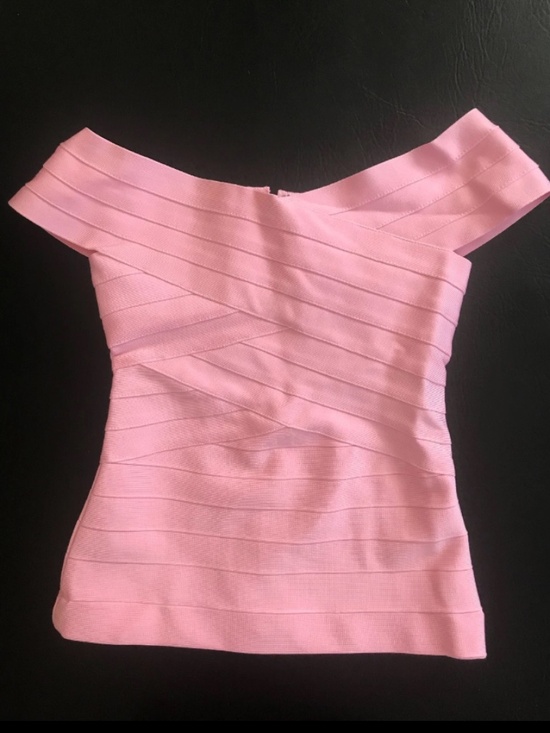 bebe Tops - bebe Rose baby Pink Off Shoulder V Neck Bandage Zipper Back Party Top